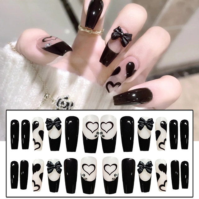 マニキュア用の黒い蝶の形をしたかわいいネイル,サロン