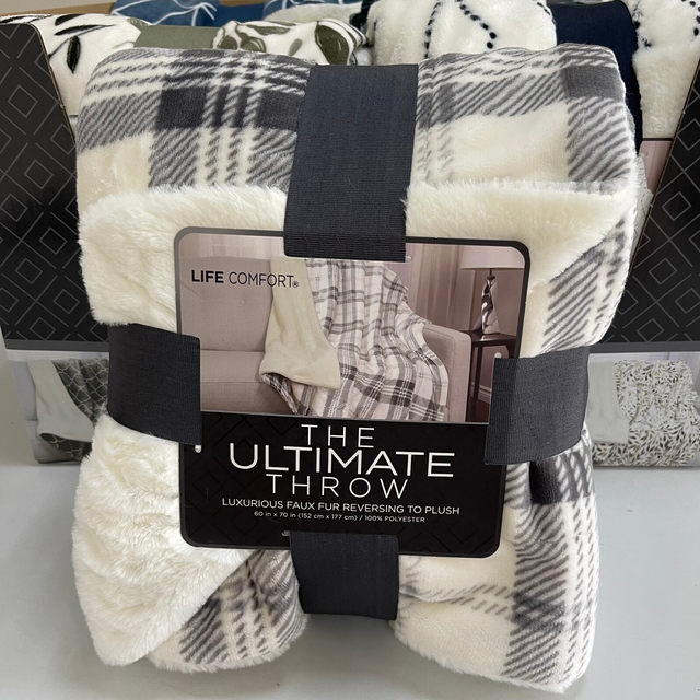 1552211 life comfort cotton knit throw 50 x 70 19 97 - Costco East Fan Blog