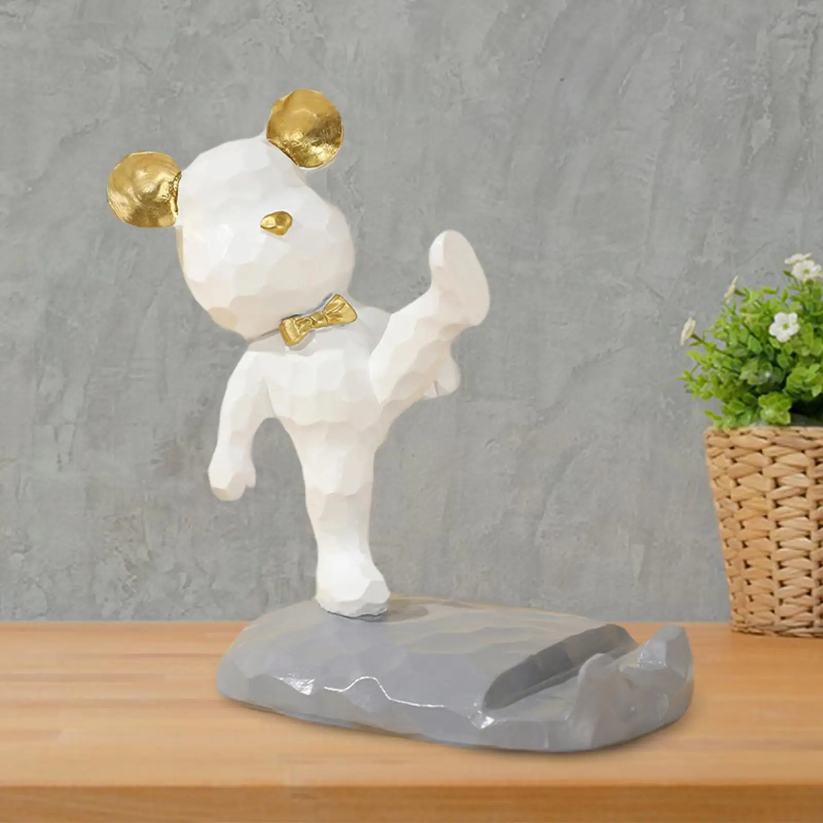 Resin Bear Sculpture Mobile Phone Stand Accessories Animal  Support Bracket Statue Crafts for Desktop   Shelf 