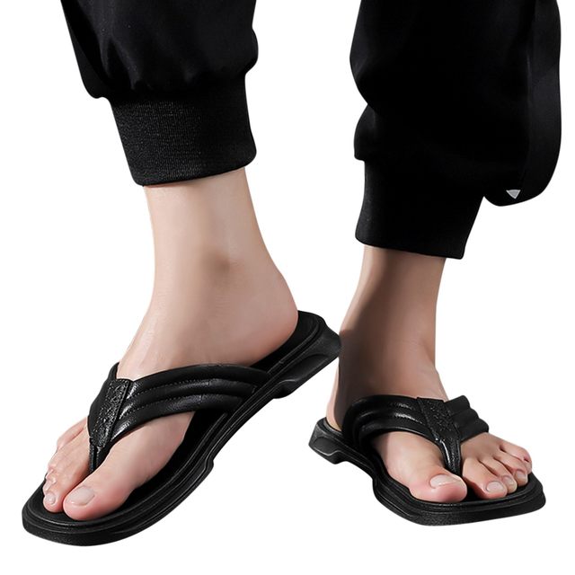 Men Shoes Fashion Beach Flip Flops Flat Toe Sandwich Beach Flip