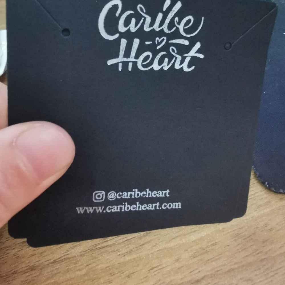 100 Stück Kraftpapier mit Heißprägung, individuelles Logo, personalisierte Schmuck-Visitenkarten, Ohrringe, Schlüsselanhänger, Halter, Halskettenständer – Detail 3