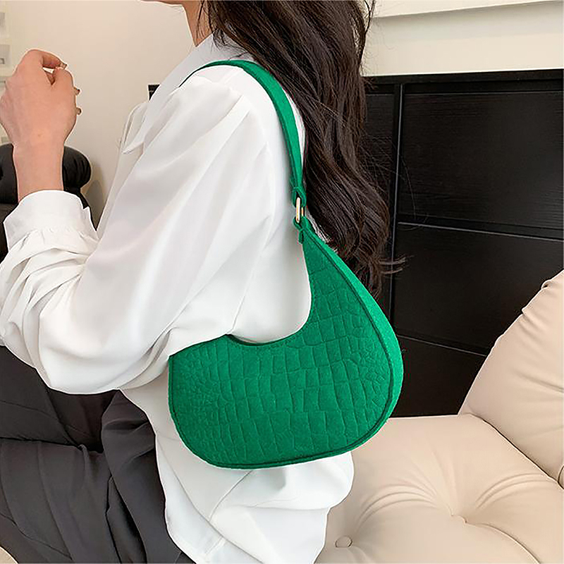 Candy Color Advanced Design Textur Achsel Handtaschen Filz Umhängetaschen für Frauen Frauen Subaxillar Tasche Geldbörsen Halbmond Tasche – Detail 7
