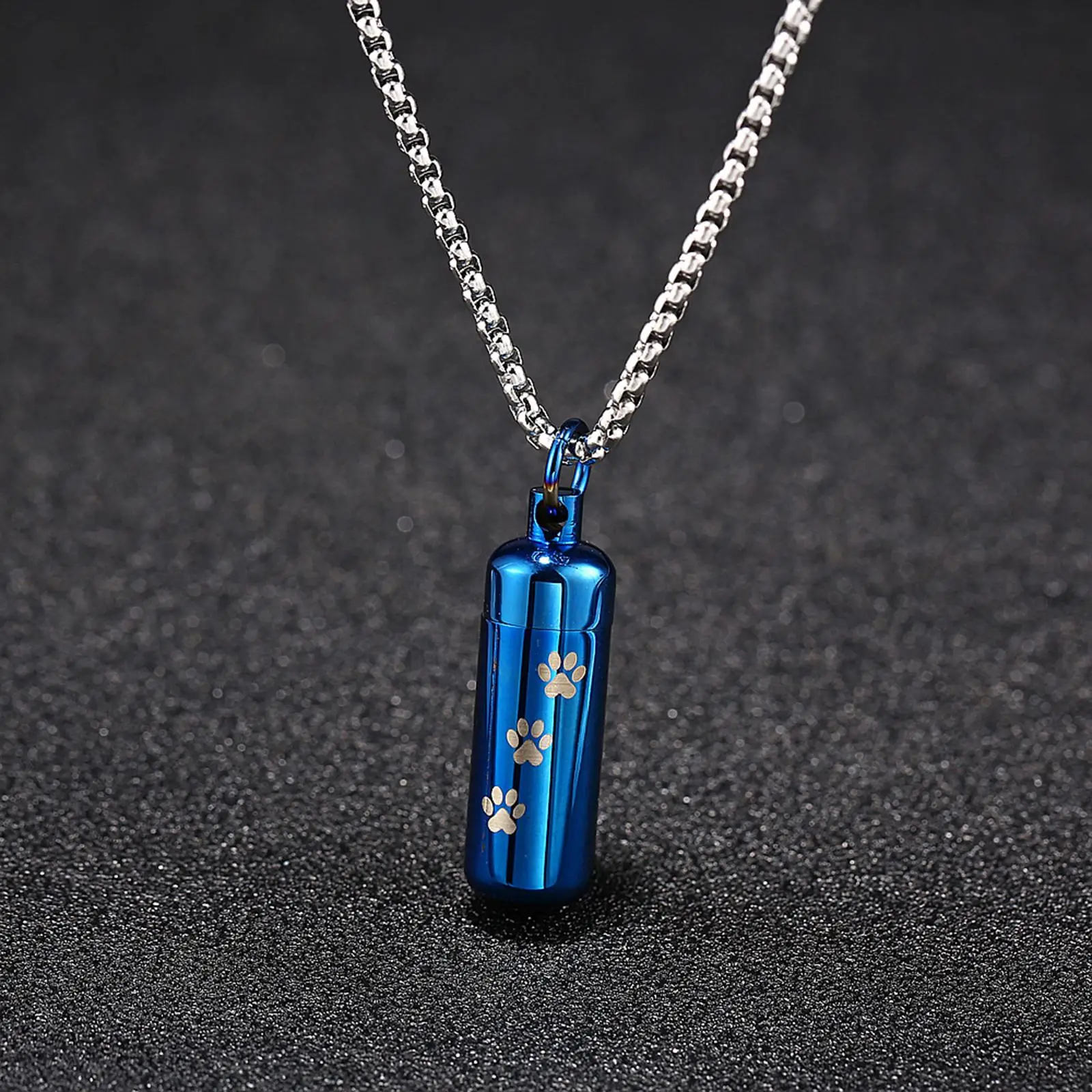 Cremation Urn Necklace Titanium Steel Cylinder Keychain Jewelry Locket for Perfume Ashes Women Men Husband Wife Human Pet
