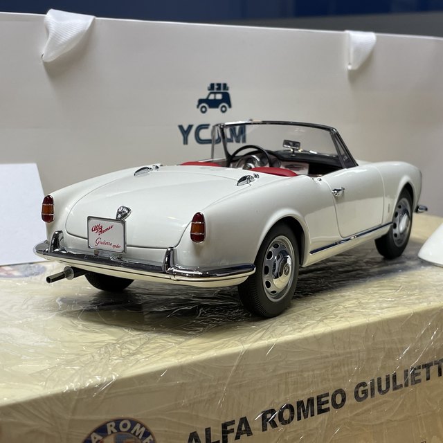 Autoart 1:18 Alfa Giulietta Spider Alloy Fully Open Simulation Limited  Edition Alloy Metal Static Car Model Toy Gift - AliExpress