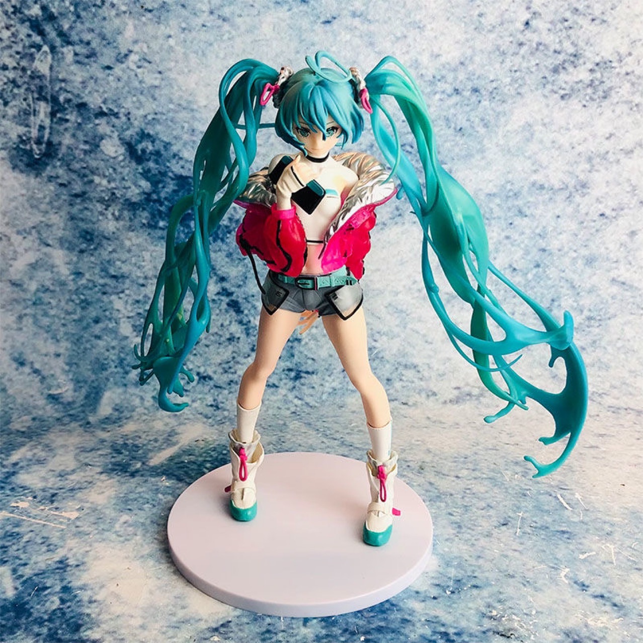 Новый аниме Hatsune Miku кавайный двойной конский хвост yoneyamai в коробке  22,5 см Фигурки из ПВХ высококачественные модели игрушки куклы украшения ...