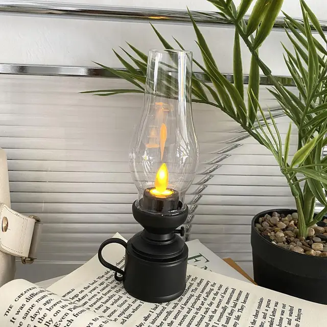 Bougie suspendue rétro à huile, lampe LED, Simulation de petits ouragans,  lanterne de mineurs, pour fête de mariage, Patio, décor d'étagère -  AliExpress