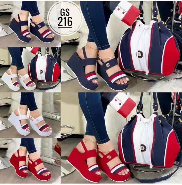 New 2022 Women Flat Sandals Summer Peep Toe New Plus Size Female Shoes Solid Color Backstrap Comfortable Casual Women's Sandals