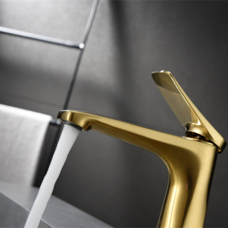 Description Picture 3 of itemBlack Chrome Plated One Hole Mixing Faucets Hot Cold Water Control Bathroom Basin Sink Faucet Washbasin Kit Accessories for Bath