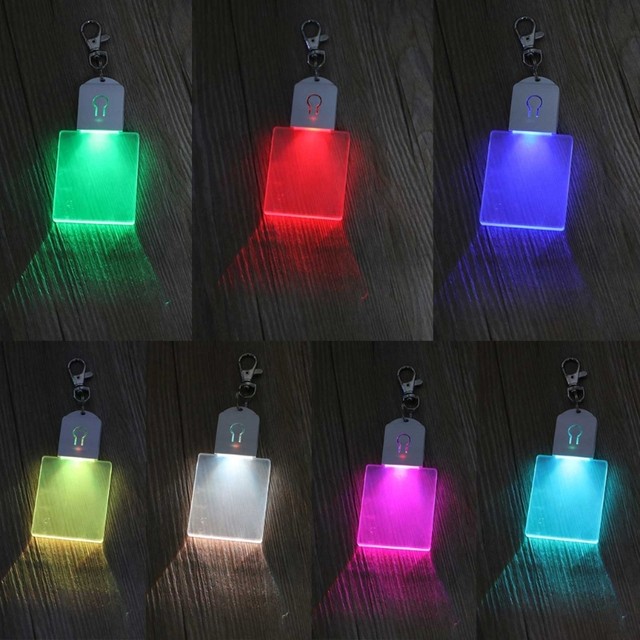 Portachiavi con luce notturna Mini portachiavi a LED luce ricaricabile per  emergenza all'aperto e uso quotidiano per bambini fascino acrilico rotondo  - AliExpress