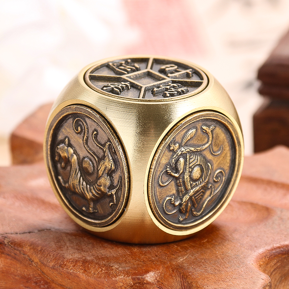 1PC Sechs Seiten Beast Transfer der Waren Reines Kupfer Dekompression Würfel Hand Stück von Artefakt Ziehen Reichtum Feng Shui Ornament – Detail 2