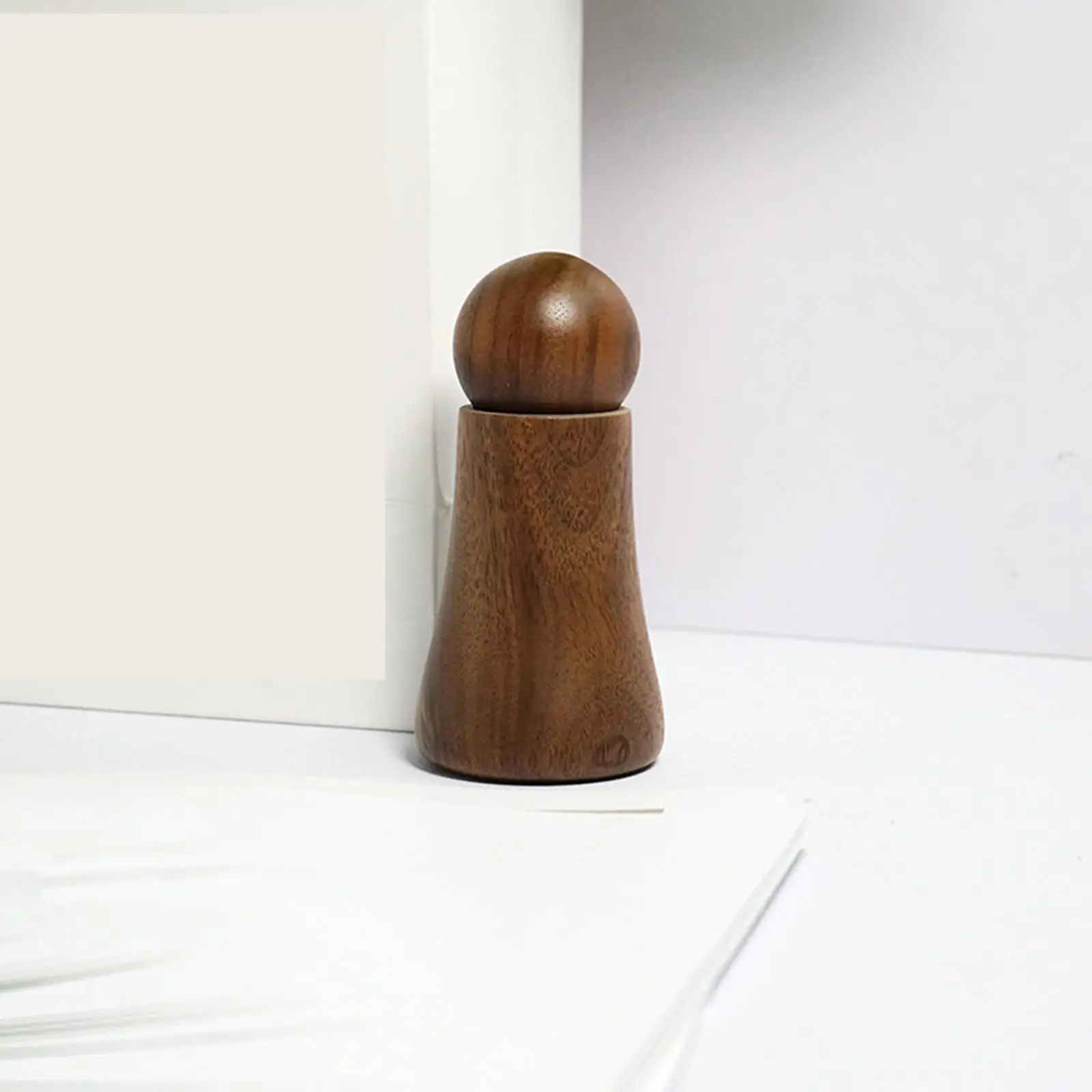 Coffee Stirring Tamper Coffee Tamper Wood Handle and Base Barista Hand Distribution Tool Easy to clean Distributor