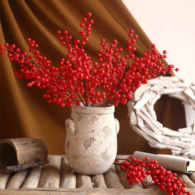 Bacca rossa artificiale con stelo 6 rami bacche di agrifoglio fiore finto  frutta per vaso di disposizione del Festival di primavera di natale