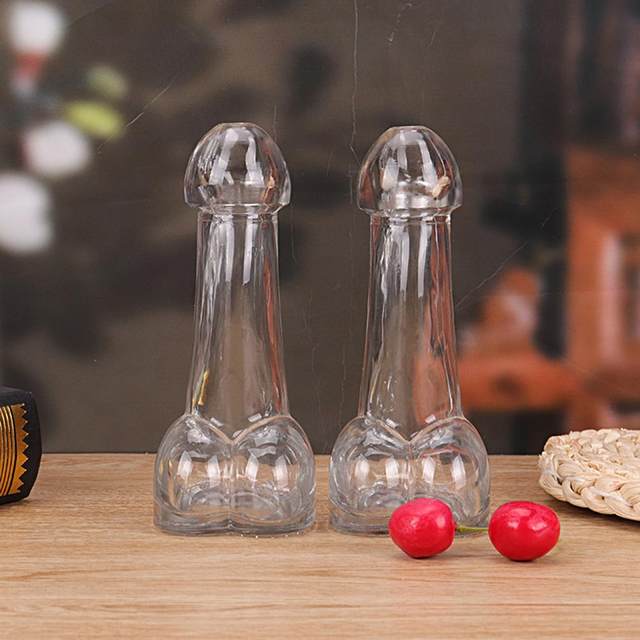 Unique shape men penis shape glass beverage bottle