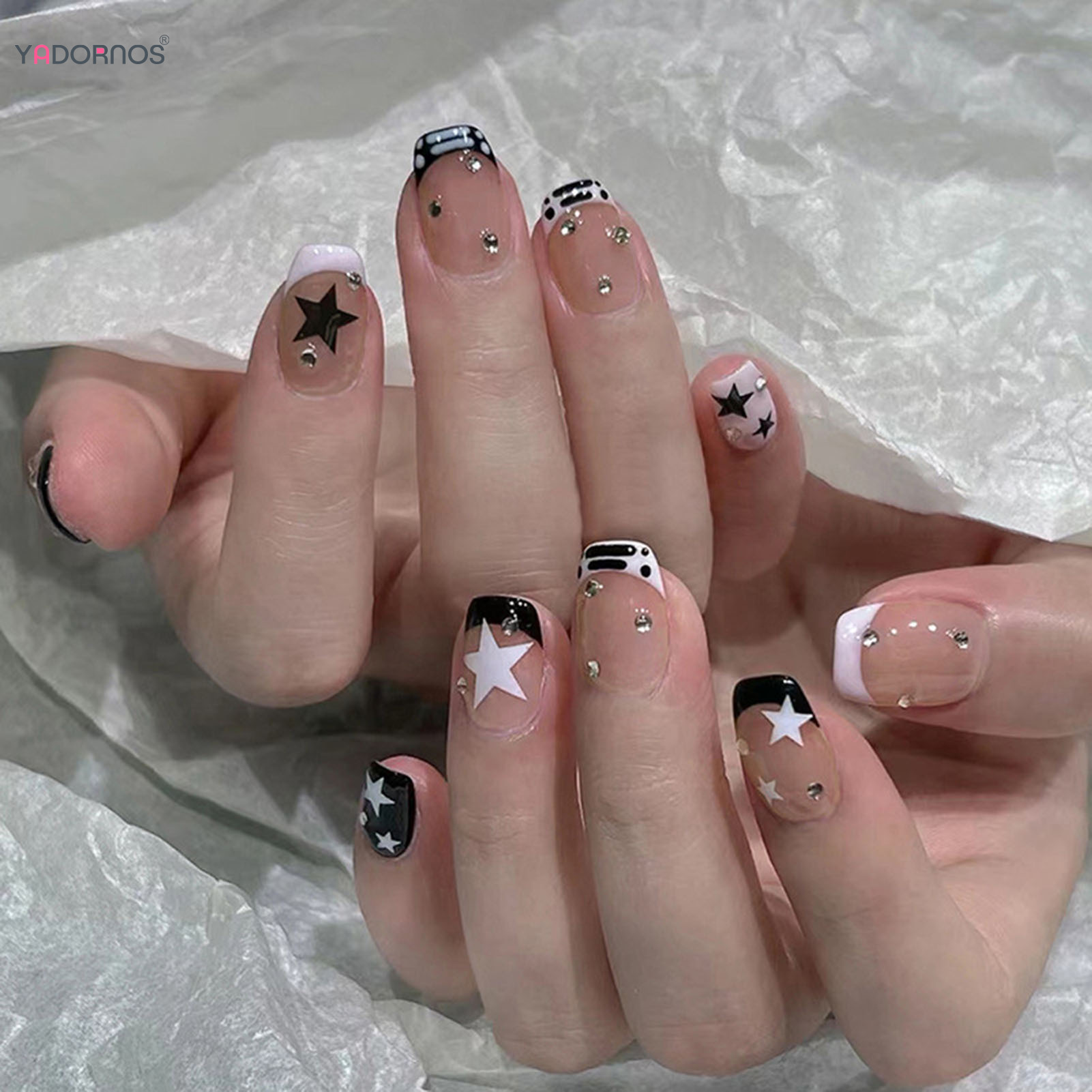 Best of Short Square Fake Nails Y2K Style Nails Press On White / Black French Tips Star Diamond Designs False Nails For Y2k Girls 24Pcs Reviews & Tips