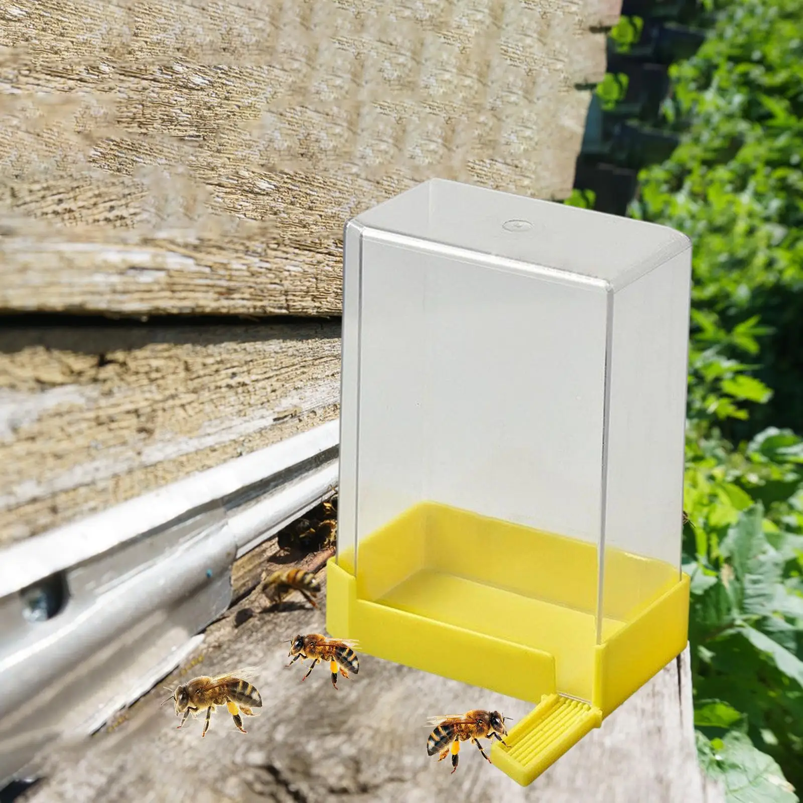 Bee Feeder Easy to Clean Portable Easy to Install with Scale Bee Waterer for Outside