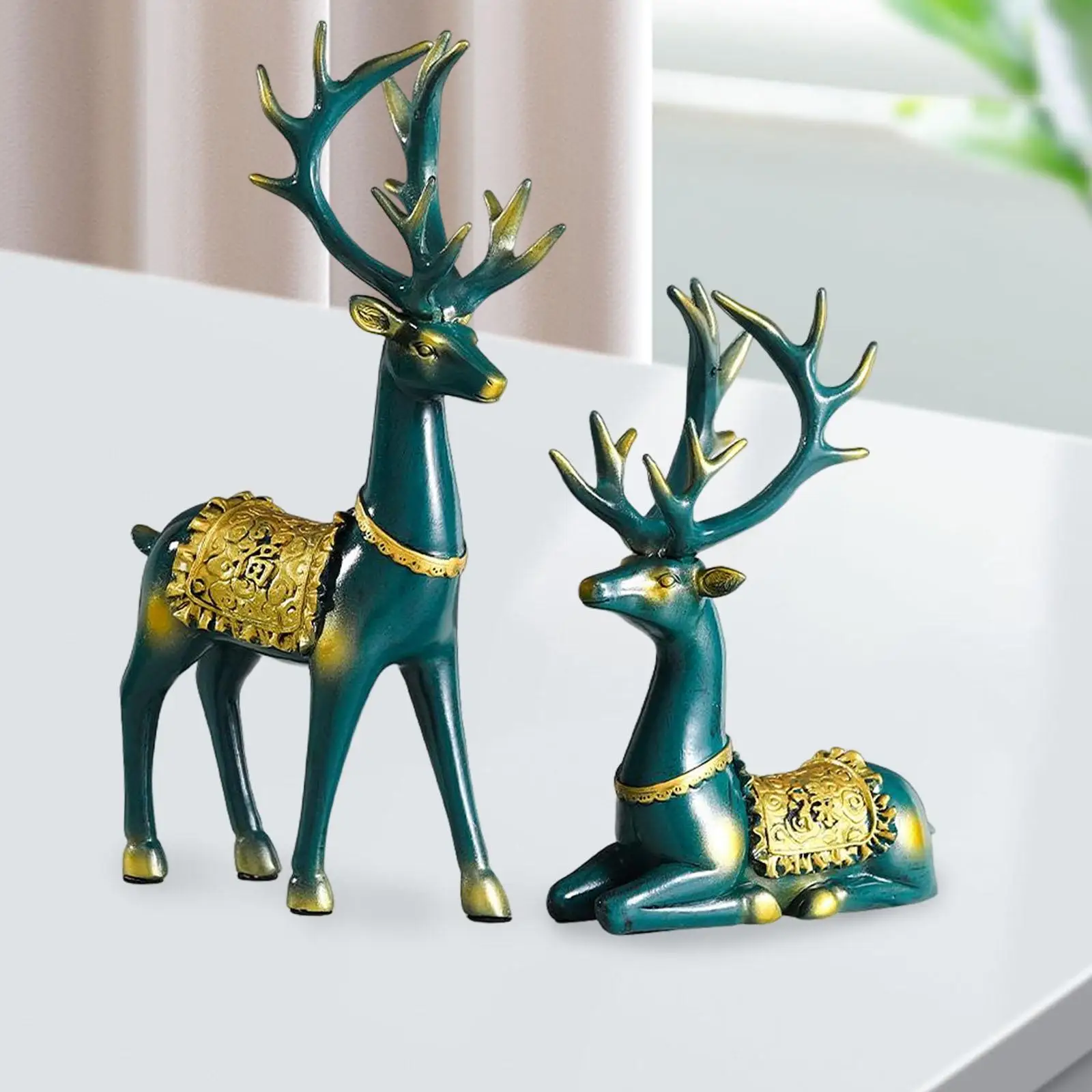 2x European Style Deer Statue Resin Craft Reindeer Figurines Elk Sculpture for TV Stand Bedroom Decor Christmas Gift