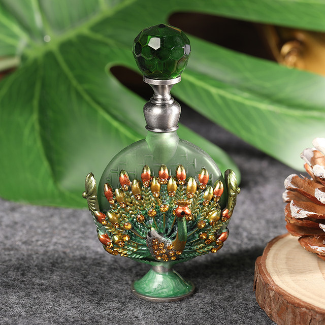 1pc Peacock Design Perfume Bottle Creative Essential Oil Bottle Liquid Holder, Size: 3.10, Gold