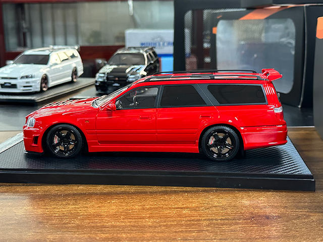 Ivy 1/18 For Nissan Stagea R34 Wagon Resin Diecast Car Model