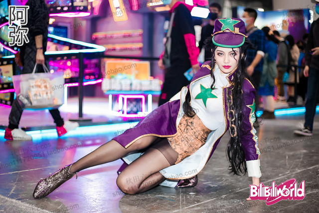 JoJo's Bizarre Adventure: Stone Ocean Cosplay Features Jotaro's Compact  Conundrum