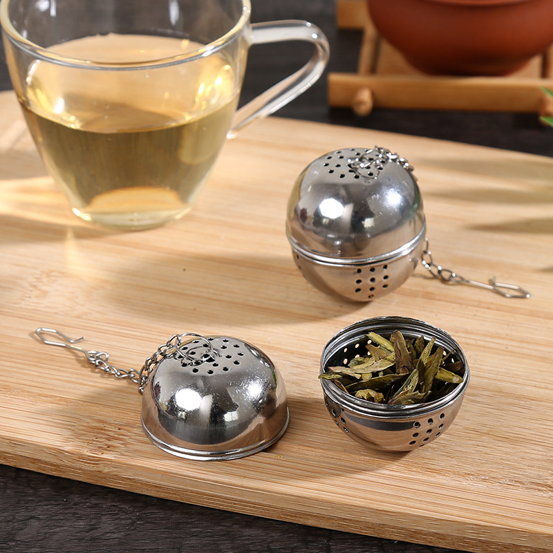 Description Picture 2 of itemBall Shape Tea Infuser Sphere Mesh Tea Strainer Coffee Herb Spice Filter Diffuser Loose Spices Kitchen Gadget Stainless Steel