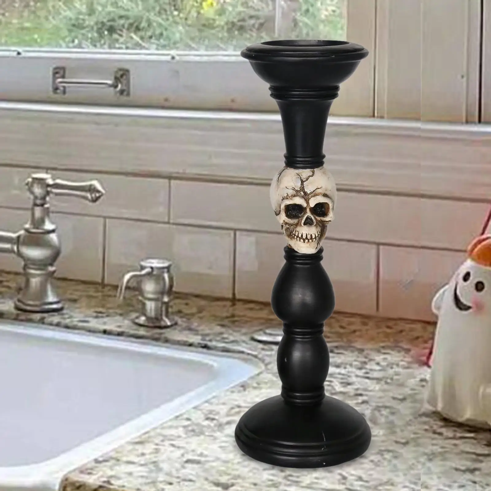 Halloween Skull Candle Holder Resin Candlestick for Halloween Office Bedroom