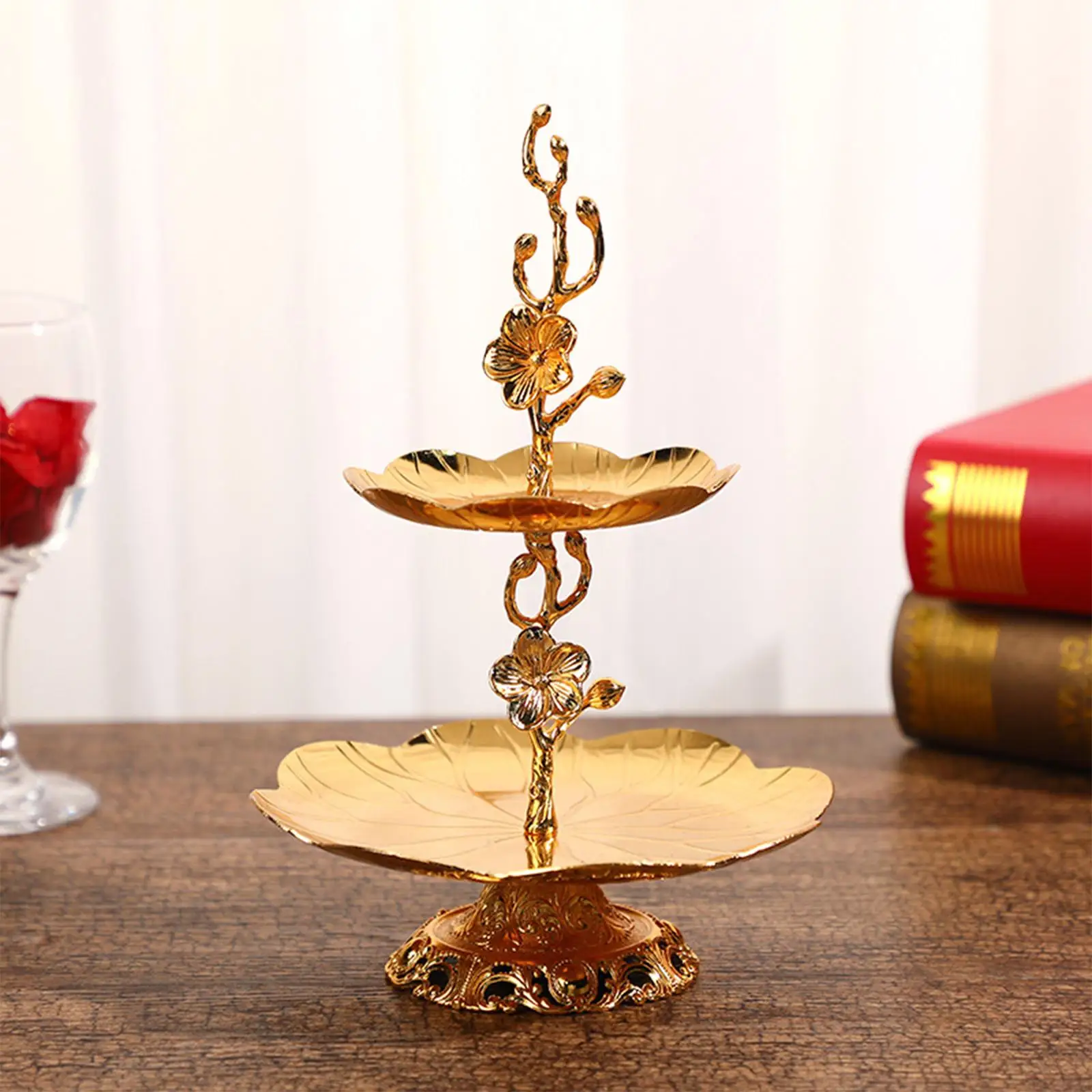 European Tier Gold Cupcake Stand Statue Cookie Tray Cake Snack Tray Serving