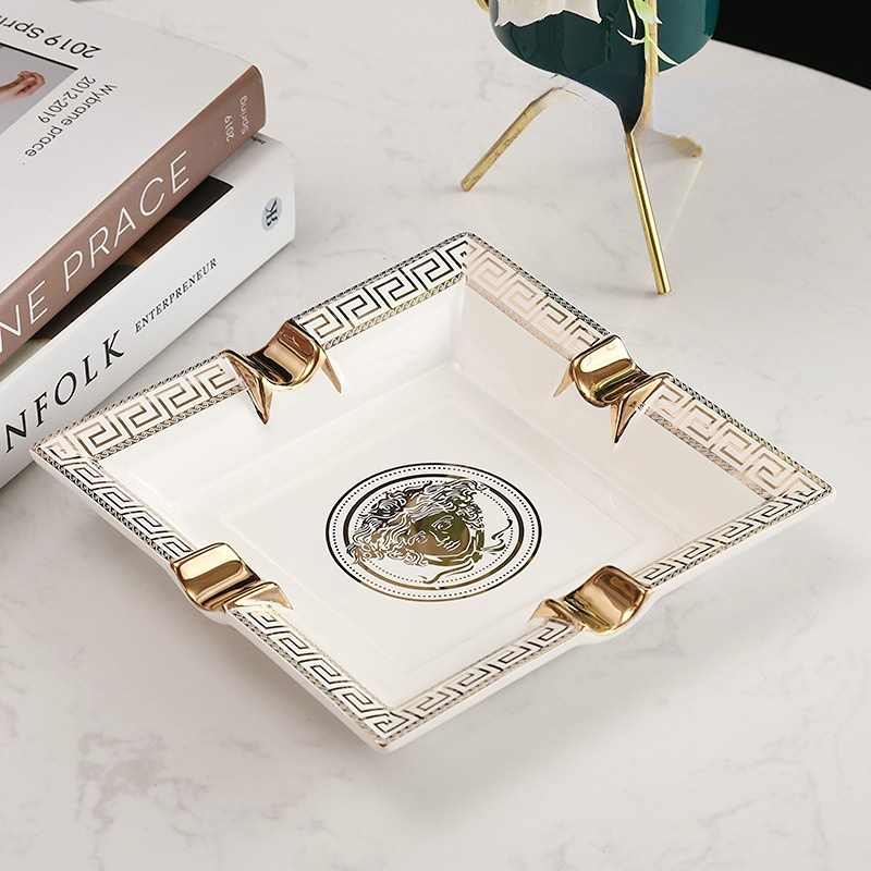 Description Picture 6 of itemEuropean Style Light Luxury Cigar Ashtray Large and Small Ashtrays Cigar Accessories