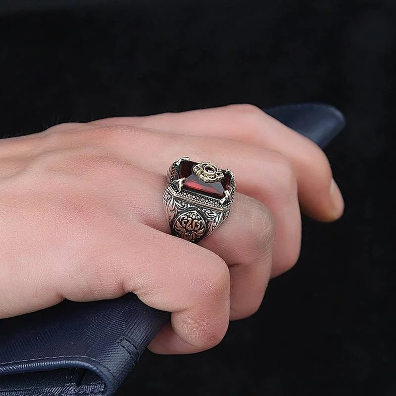 Vintage Punk Windmill Ring Silver Color with Red Zircon Stone Fine Jewelry Fashion Rings for Men Gift for Him
