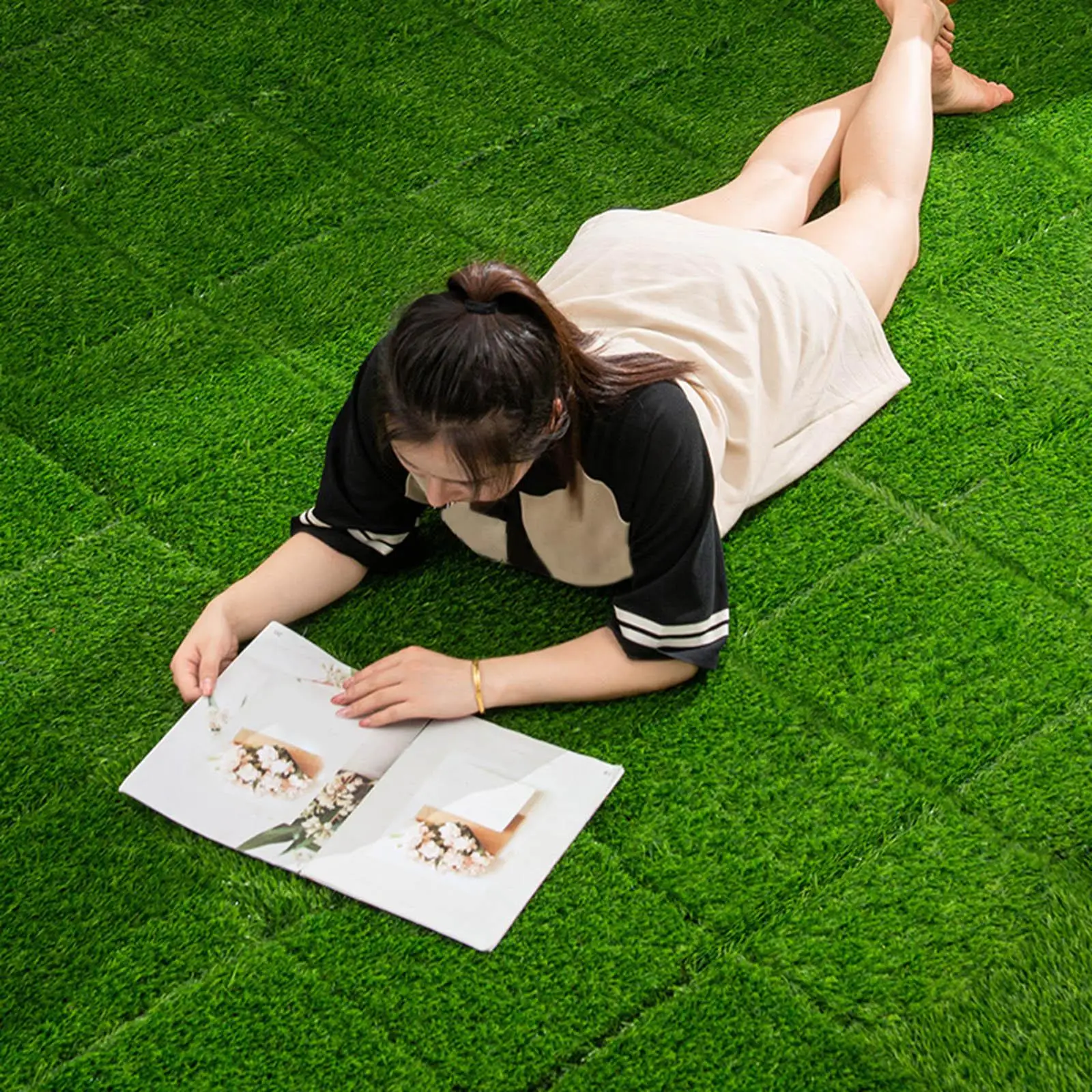 Simulation Artificial Grass Grass Carpet Grass Rug Square Draining Floor Mat for Flooring Garden Ornaments