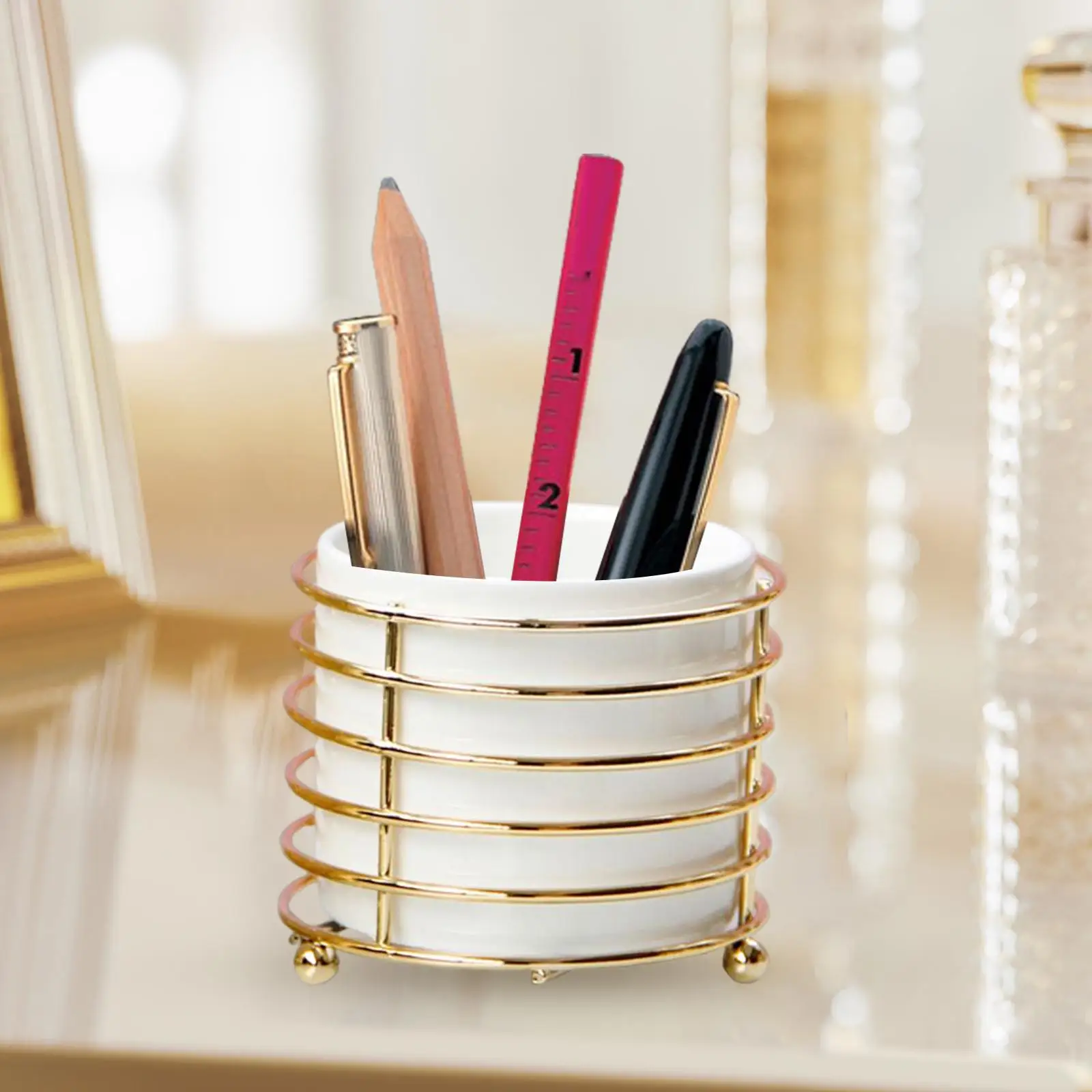 Modern Jewelry Makeup Brush Holder Container Candle Cup Desktop Storage Cup for Lipstick Pencil Pen Eyeliners Bedroom Study Room