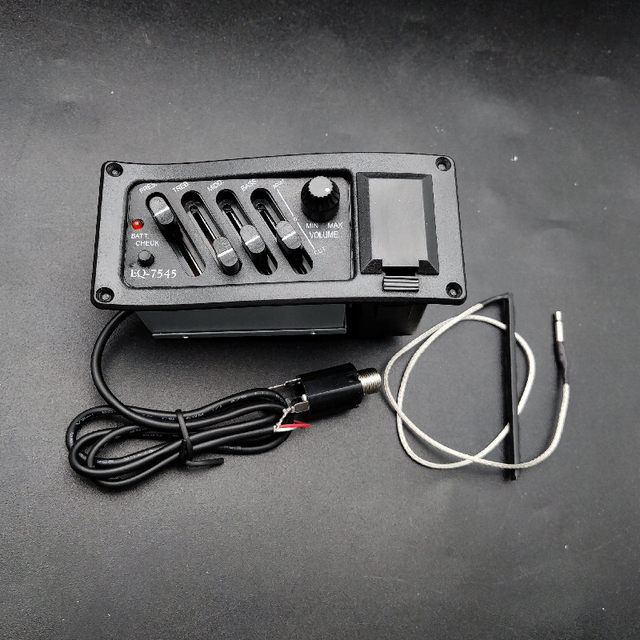 Pickup Per Chitarra Acustica Con Preamplificatore Integrato - EQ E Tuner
