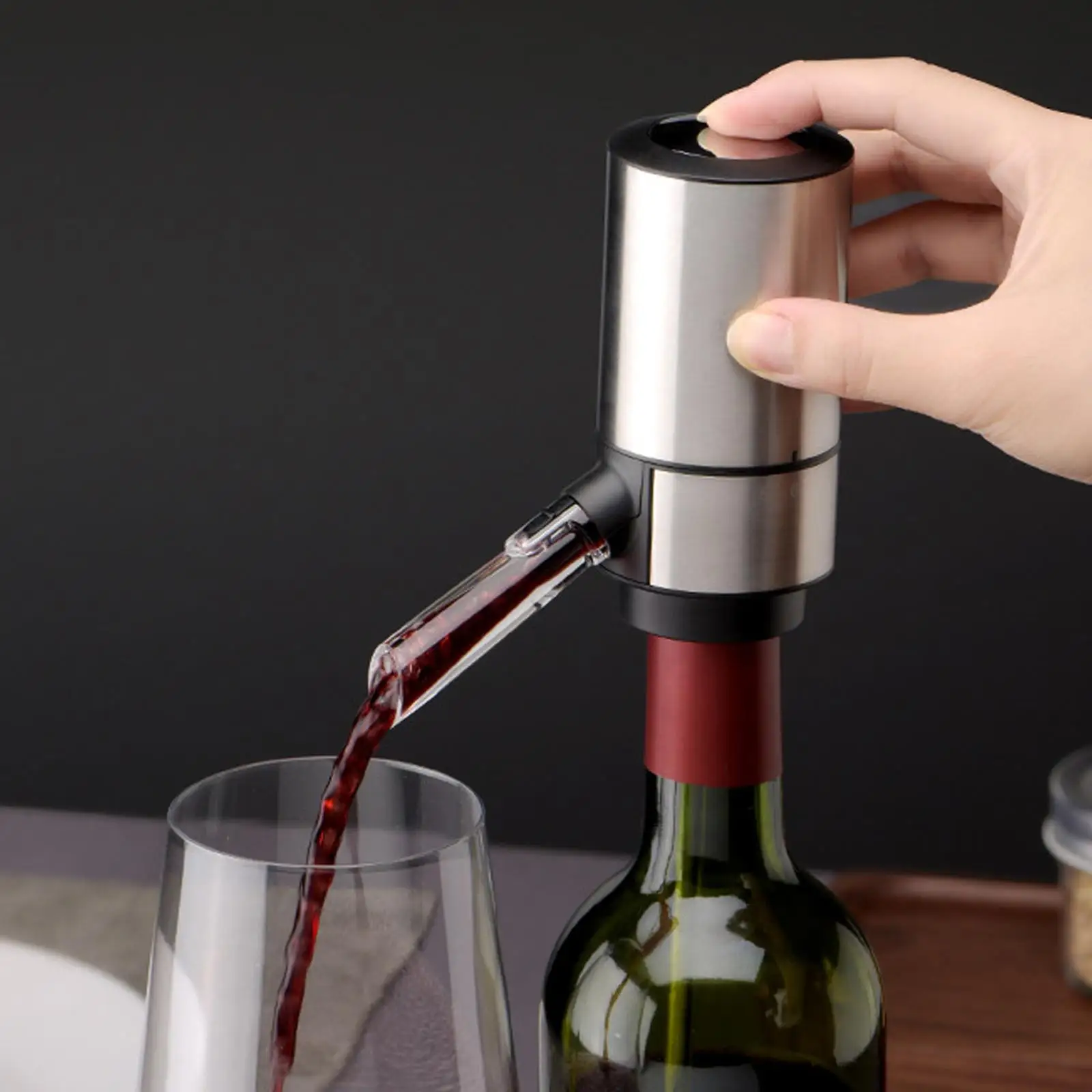 Electric Wine Pourers Dispenser Battery Powered Automatic Red Wine Decanter Wine Aerator Pourer for Home Bar Wine Lovers Gifts