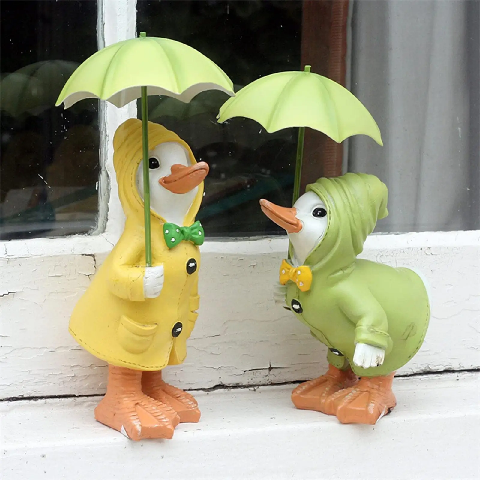 Garden Figurine Umbrellas Raincoat Duck Statue for Yard Pool Outdoor