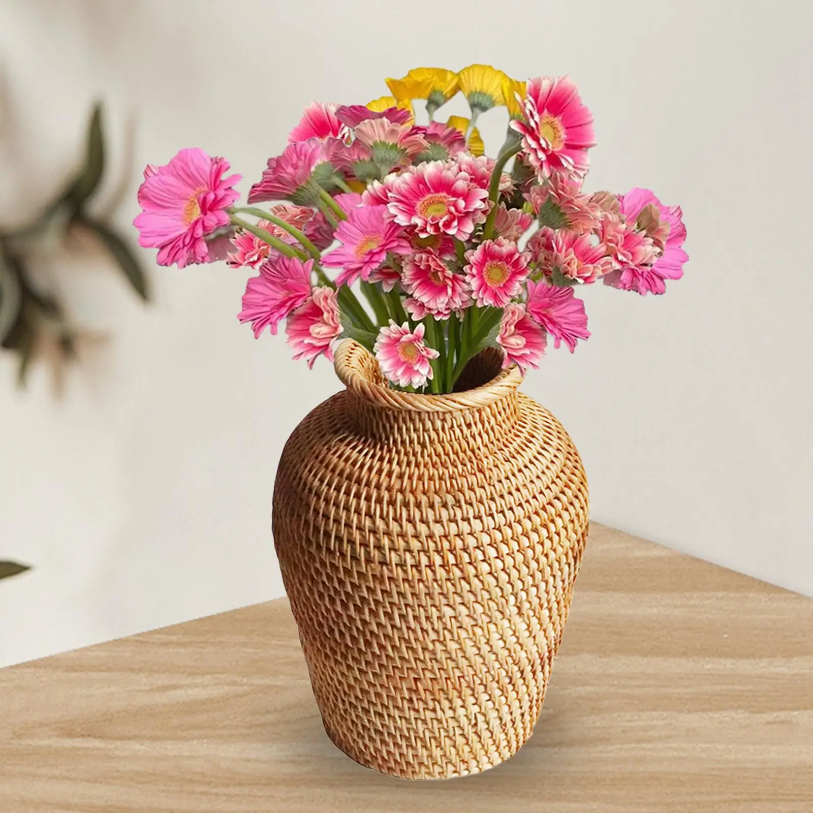 Handwoven Rattan Flower Basket Bottle Storage Basket Dried Flower Vase for Restaurant Drawing Room Cafe Desk Home Decoration