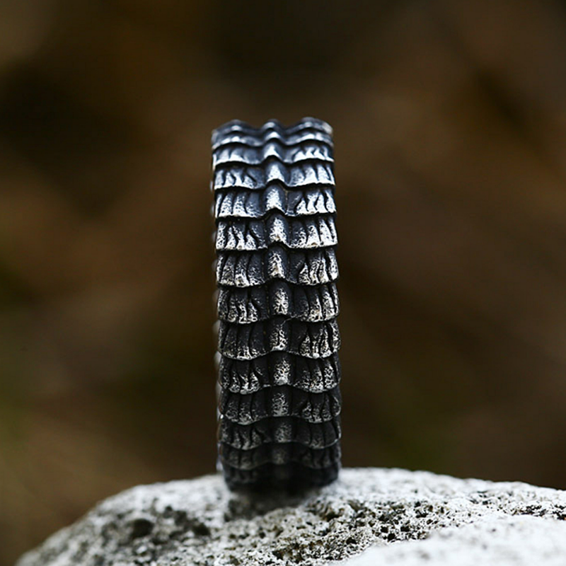 Vintage einfache Edelstahl Drachens chuppen ringe Punk Hip Hop Mode Tierring für Männer Frauen Amulett Schmuck Geschenke Großhandel – Detail 4