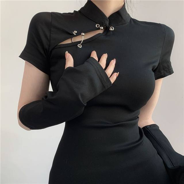 Abito Donna In Velluto Aderente - Collo Quadrato, Manica Lunga Con Bottoni - Foto 3