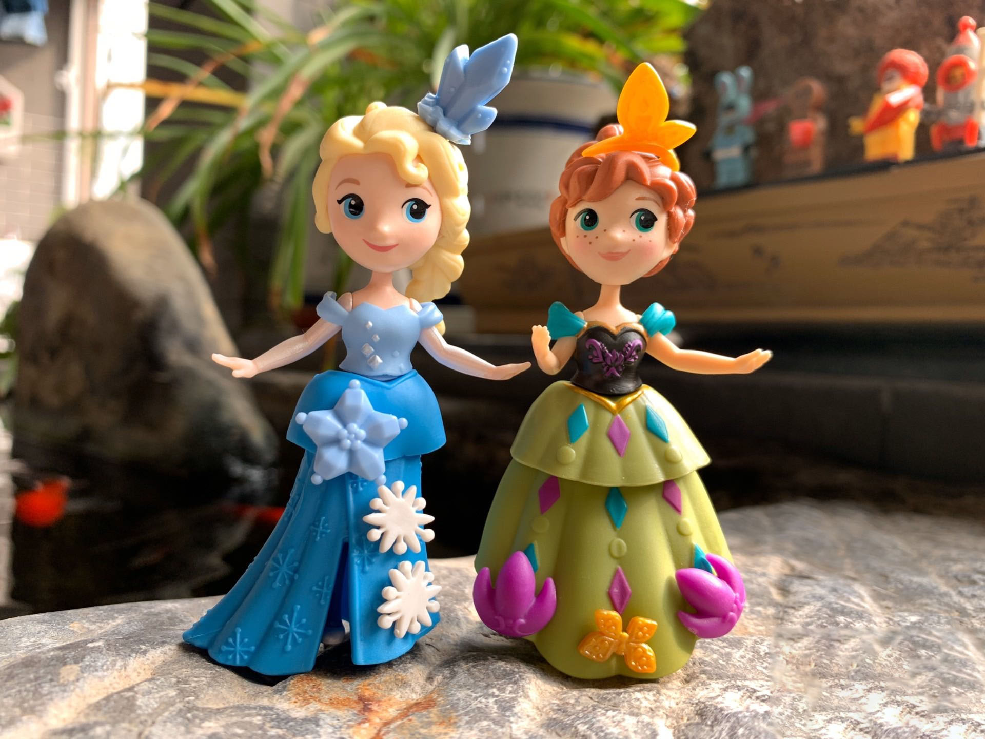 disney frozen little kingdom anna