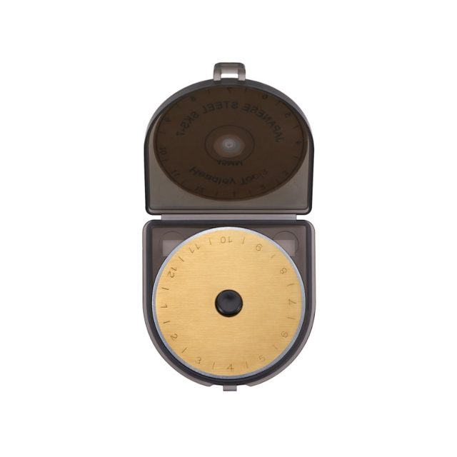 Remington ロータリーカッター チタン 裁断機「ペーパーカッター（ロータリー式・チタン加工刃）」｜コクヨ