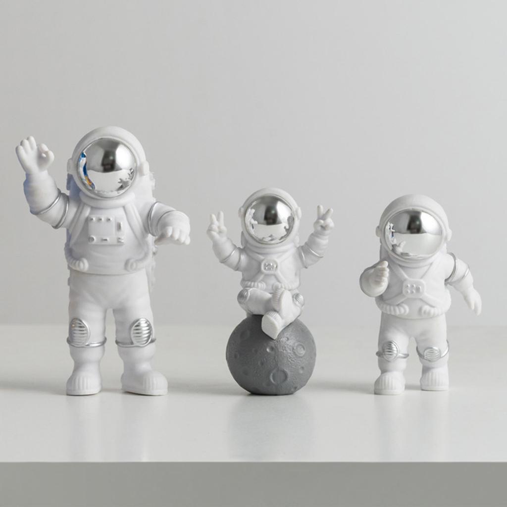 3x Astronaut Statue Decor Action Figure Shelf Spaceman Figurine Child Craft