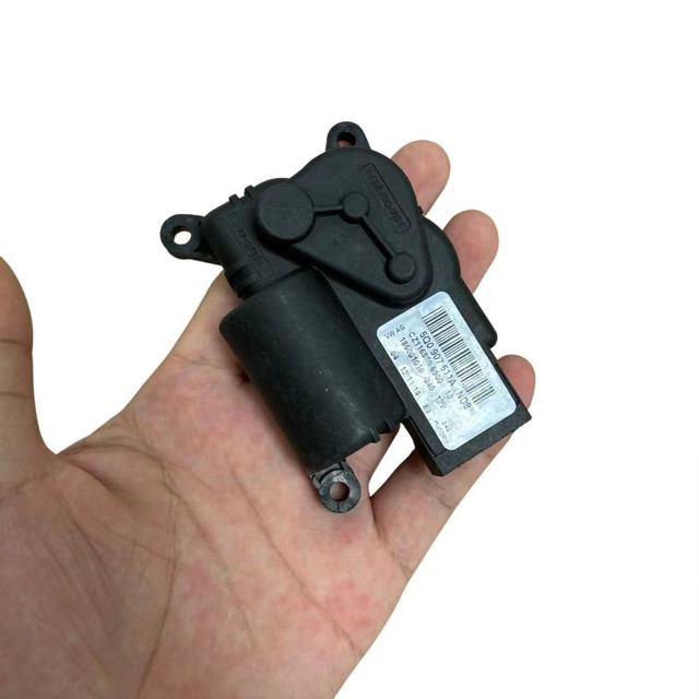 OKDプラズマダイレクト Audi A3,A4,TT VWGolf5　ジャンク品 OKDプラズマダイレクト Audi A3,A4,TT VWGolf5 ジャンク品