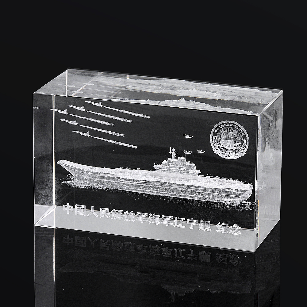 1PC Laser Gravierte Kristall Flugzeugträger Liaoning Figuren Briefbeschwerer Ornament Hause Dekoration Zubehör Sammlung Handwerk – Detail 2
