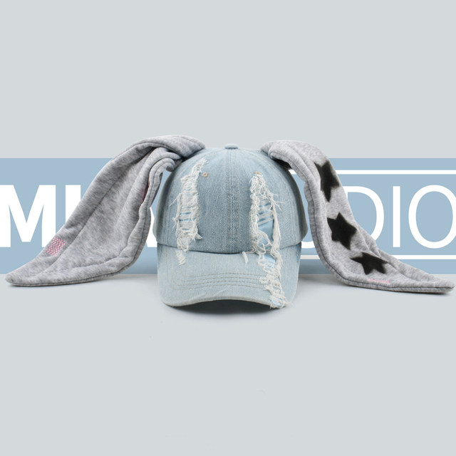 NewJeans MinJi Haerin OMG Stage Long Rabbit Ear Hat Y2K