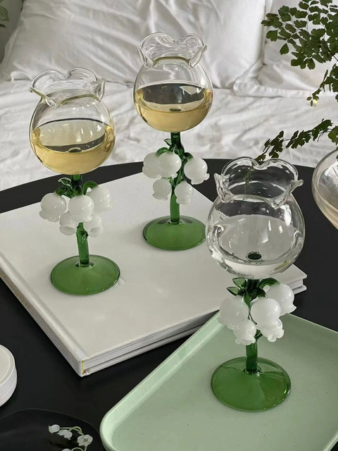 Lily Of The Valley Wine Glass - ApolloBox