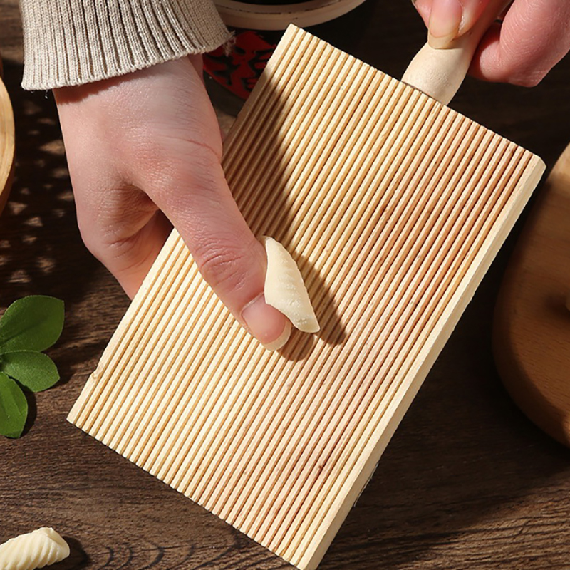 Description Picture 6 of item100% Brand New and High Quality Italian Fantes Gnocchi Board Wood Kitchen Baking Tool Pasta Maker Professional
