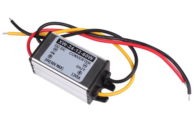 Convertitore DC 12V A 6V Step-Down 3A 18W - Regolatore Di Tensione Per Auto, Camion, Barca E Sistema Solare