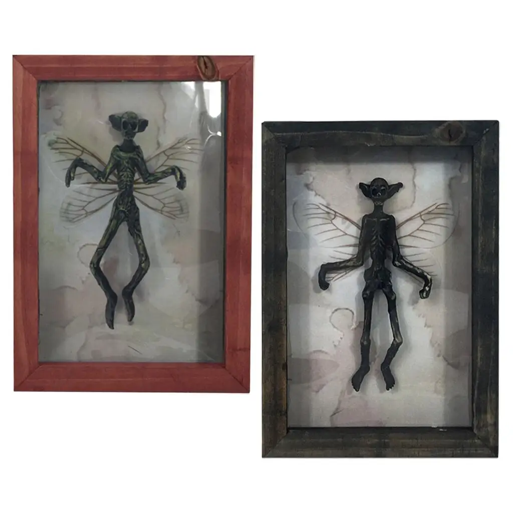 Spooky Alien Wall Hanging Picture Frame Halloween Ornament Statue Craft Art