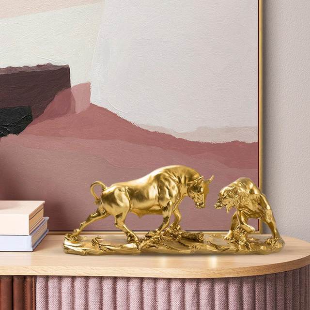 Resin good Gold Bear Statue, Small Animal Art, Modern Desktop Ornament, Cool Shelf Decor, Plating Tabletop Sculpture, 2022 Holiday Gift Ideas