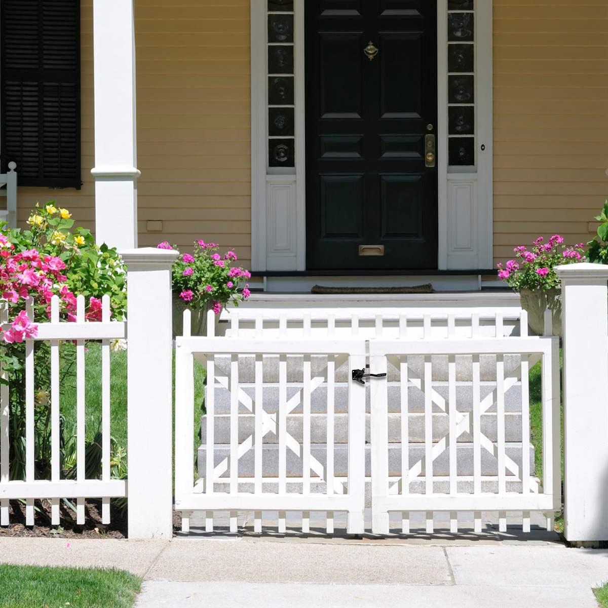 Description Picture 2 of itemHigh Quality Gate Latch Self Locking Heavy Duty Gate Catch Resistant Security Door Lock Automatic Lever Door Latch with Screws