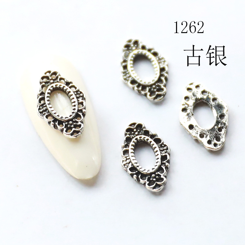 20 Stück Vintage Nail Art Rahmen vier Farben Multi-Formen Retro Legierung Nageldesigns Charms große Edelsteine für Nagelzubehör 2025 – Detail 11