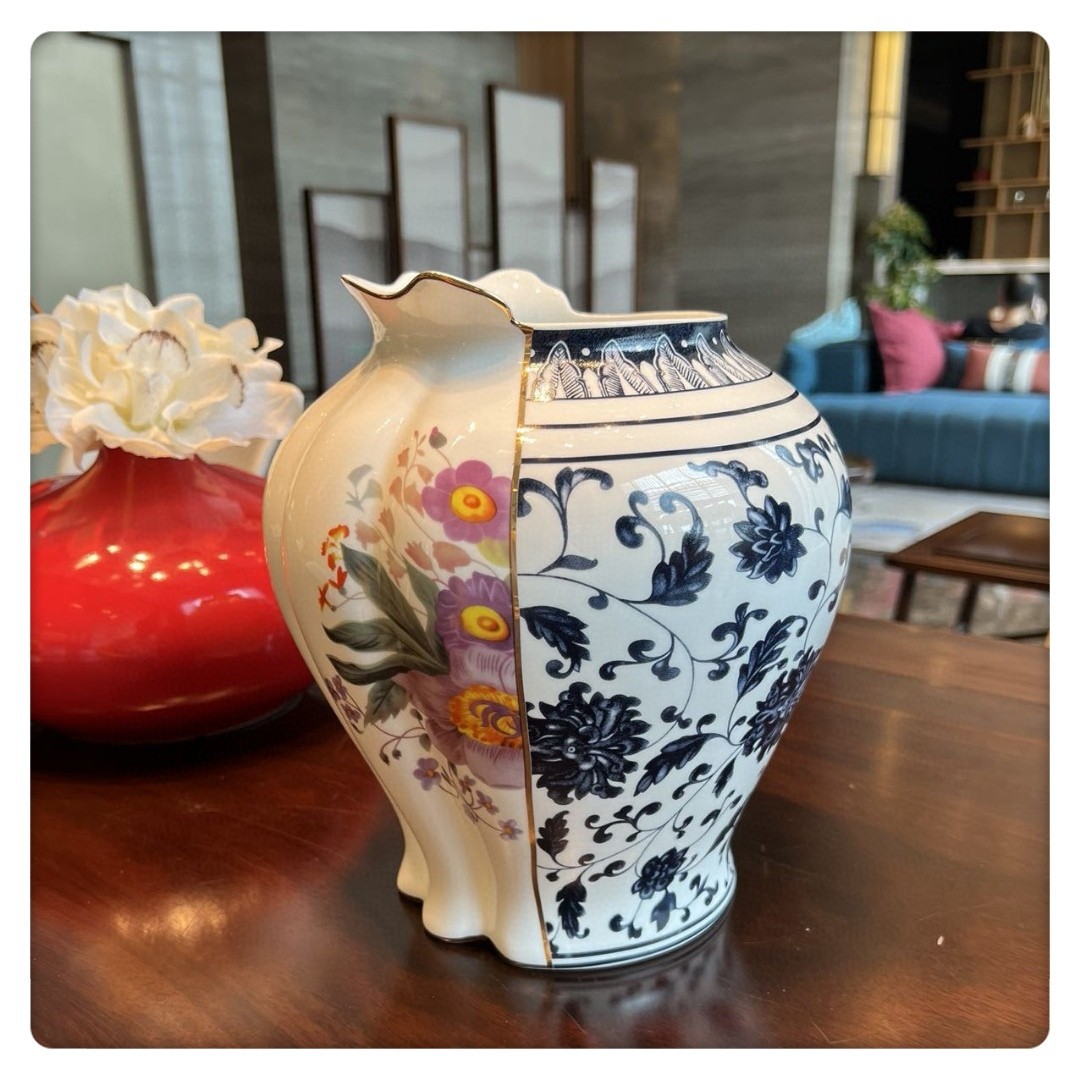 Chinese and Western combination of blue and white porcelain vase creative home decoration ceramic vase living room accessories